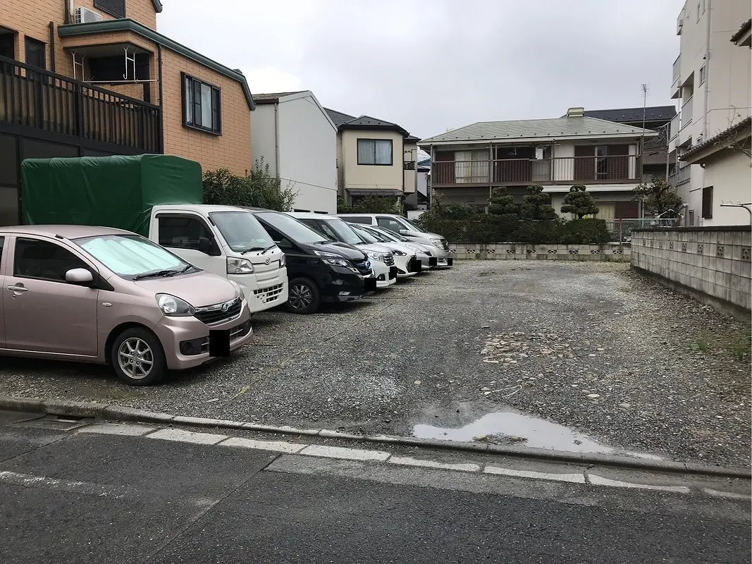 足立区鹿浜４丁目　月極駐車場